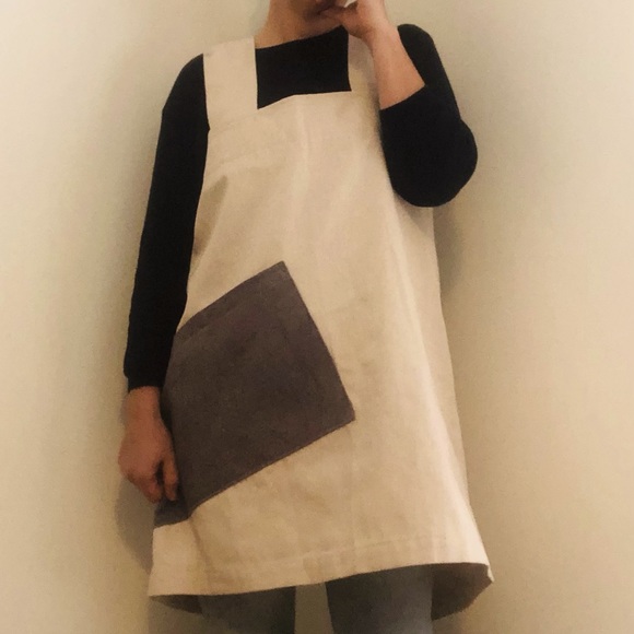 Canvas apron dress - Picture 1 of 2